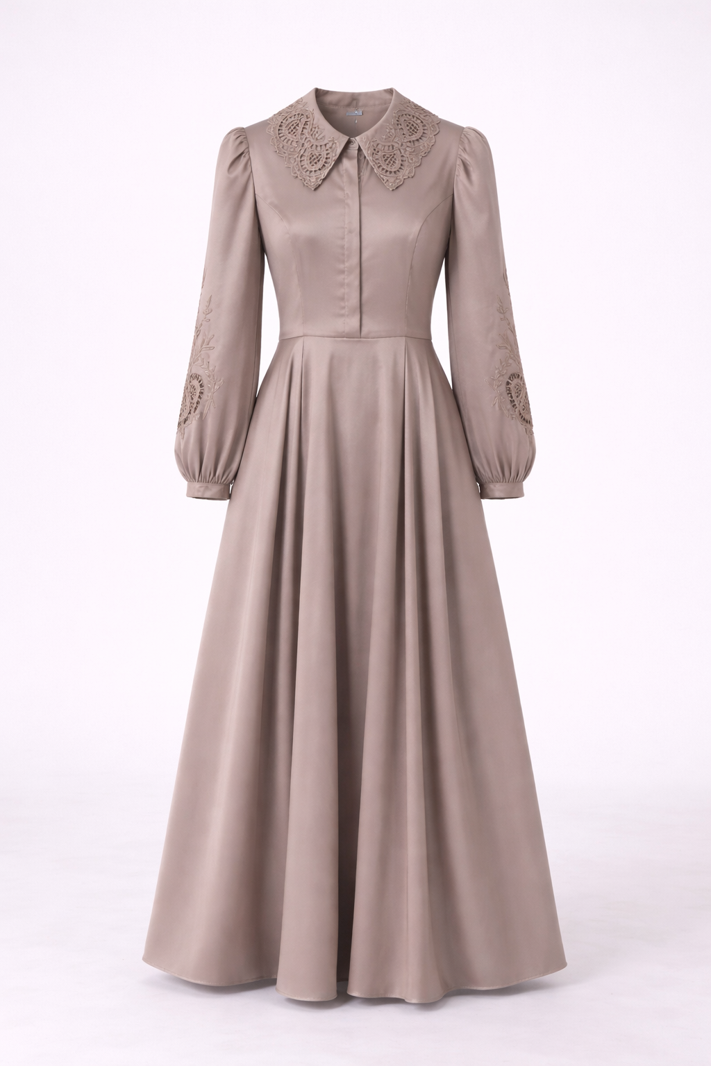 Gown 1067/1068b