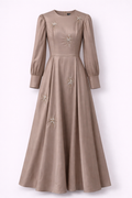 Gown 1067b
