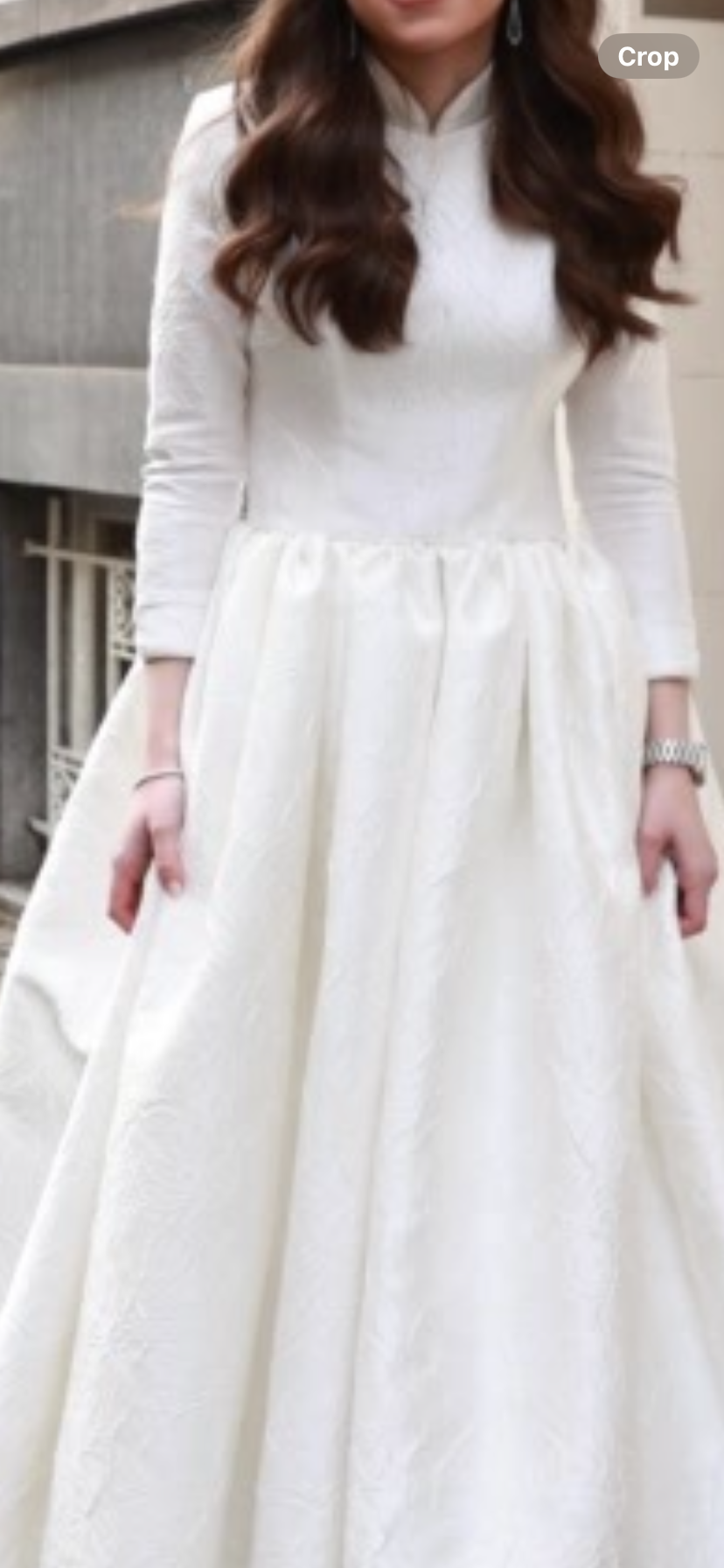 Gown, matching veil and matching badek tichel