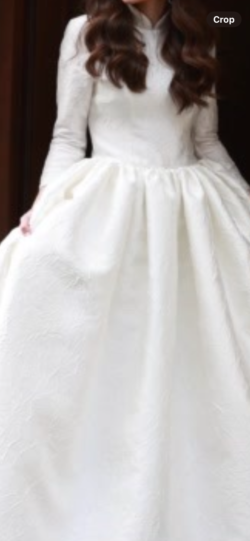 Gown, matching veil and matching badek tichel